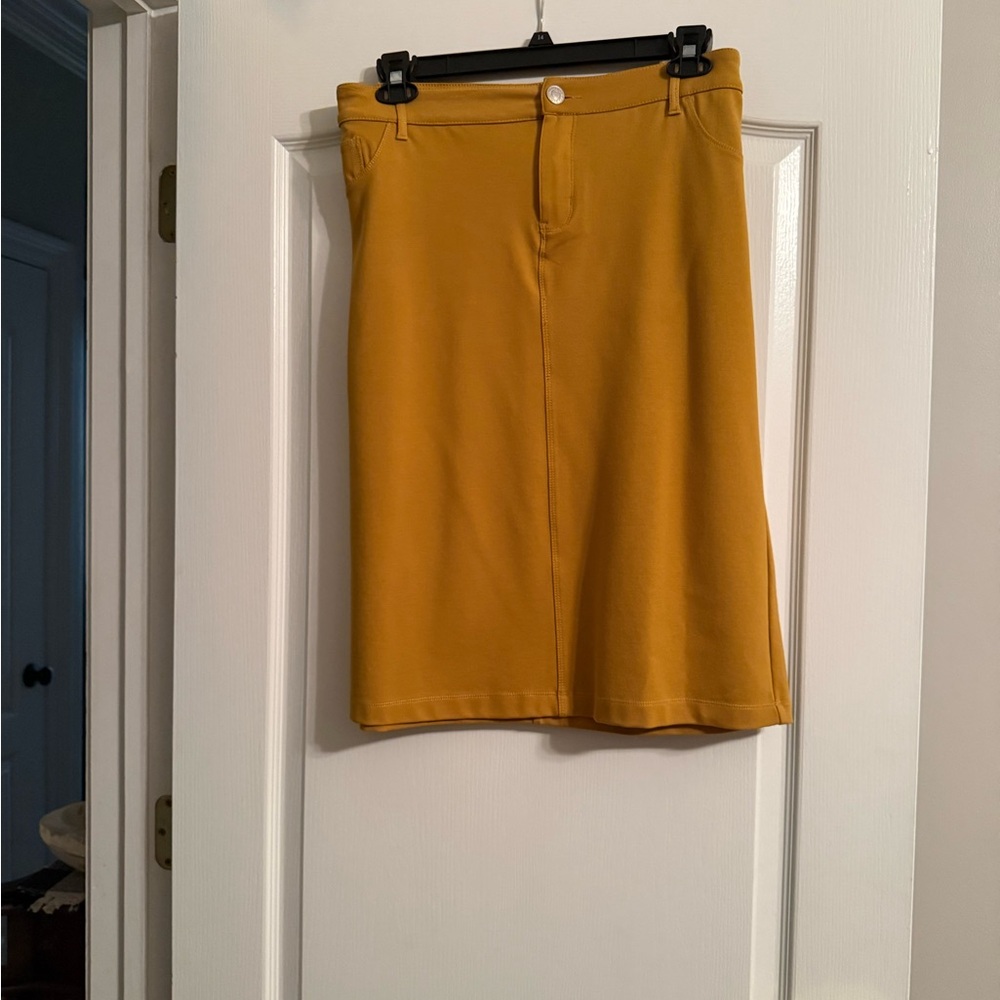Mustard Be Girl Midi Skirt